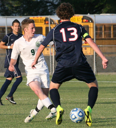 Jamestown midfielder Jeff Wolons (Photo by Will Armbruster/WYDaily)