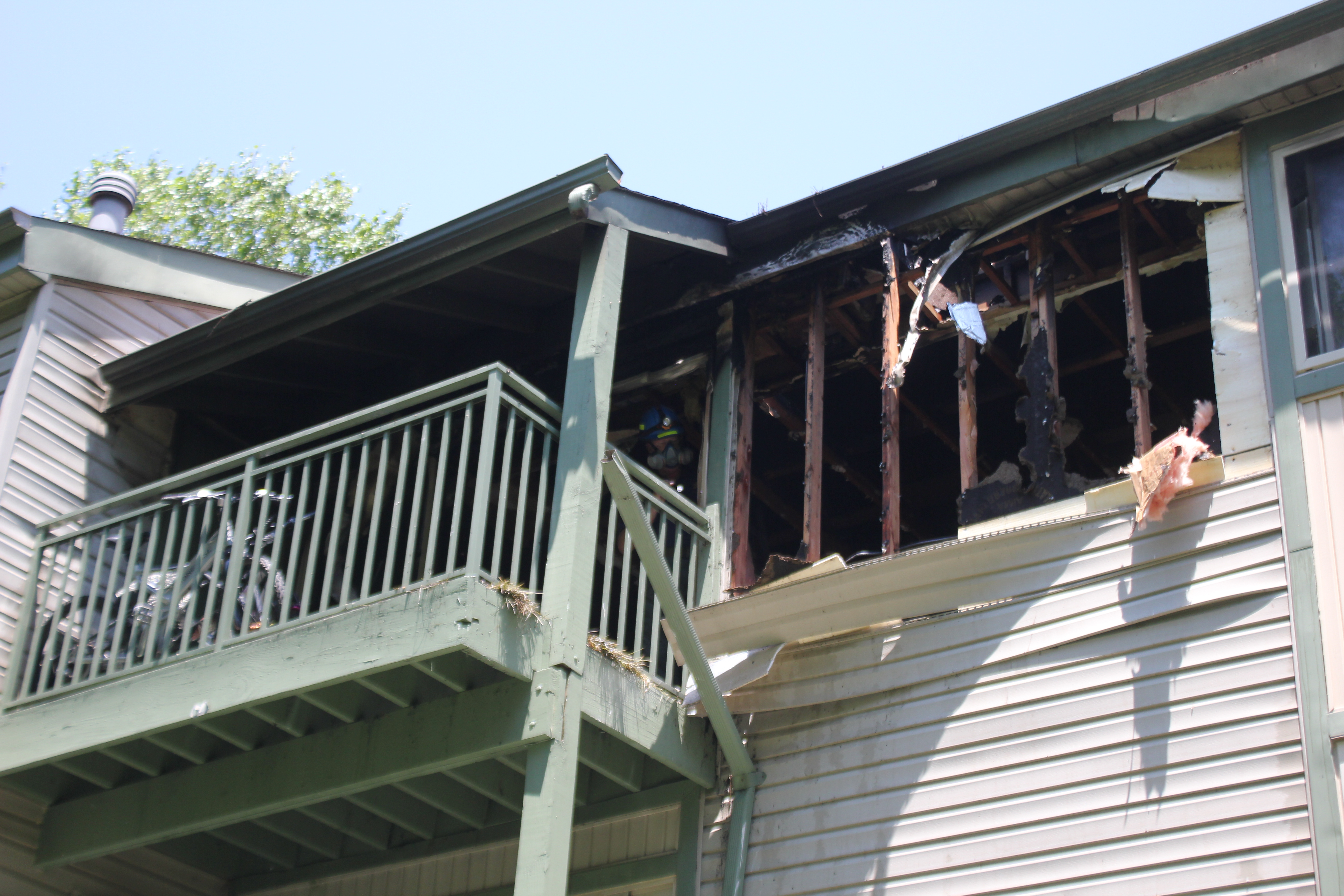 The cause of a Fourth of July fire in a third-floor apartment in Merrimac Crossing is unknown. (Nicole Trifone/WYDaily)