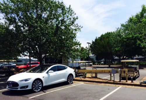 A Tesla Model S charges at the new charging station in the Kingsmill Resort parking lot. (Courtesy Kingsmill)