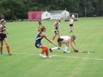 Walsingham's Rachel Clancy feeds the ball into the circle. (Ty Hodges/WYDaily)