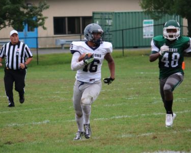 Kapri Doucet returns an interception. (Photo courtesy of Lackawanna College)