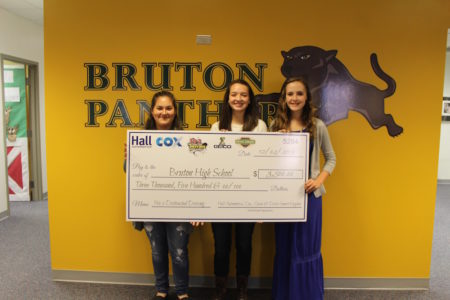 Damaris Forkey, Macy Marotta and Olivia Garcia recently won a "No 2 Distracted Driving" video contest. (Elizabeth Hornsby/WYDaily)