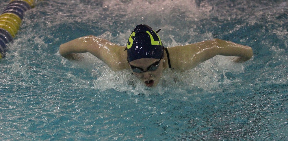 Lafayette swimmer Jessica Beattie has committed to Virginia Tech. (Ty Hodges/WYDaily)