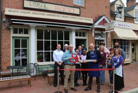 Lokal owner Eric Christenson (right) prepares to cut the ribbon with help from City of Williamsburg Mayor Clyde Haulman (left) May 13, 2016. (GWCTA)