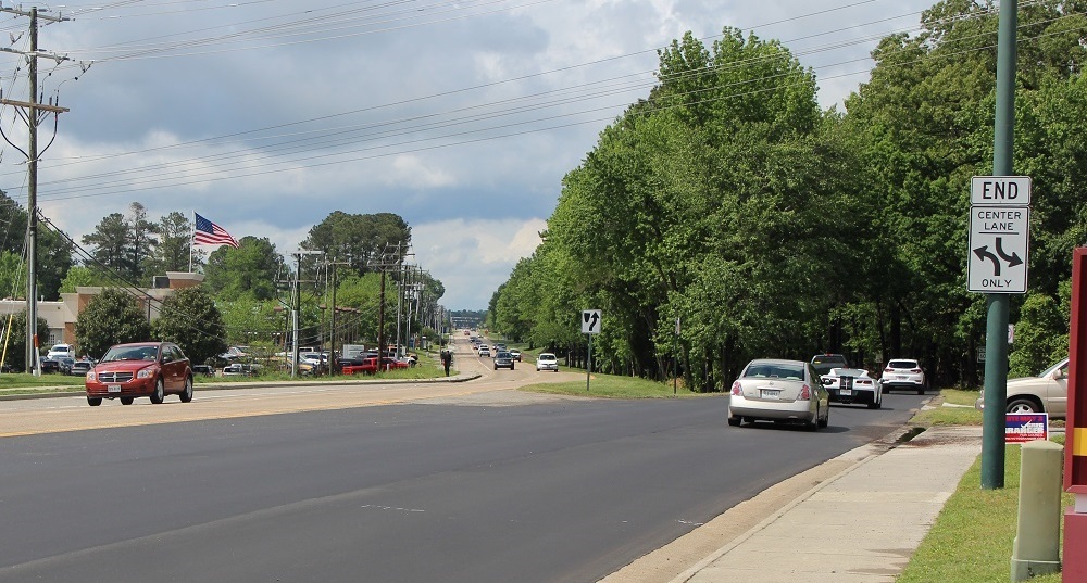 Westbound Richmond Road has been milled and paved as of May 3, 2016. (Ty Hodges/ WYDaily)