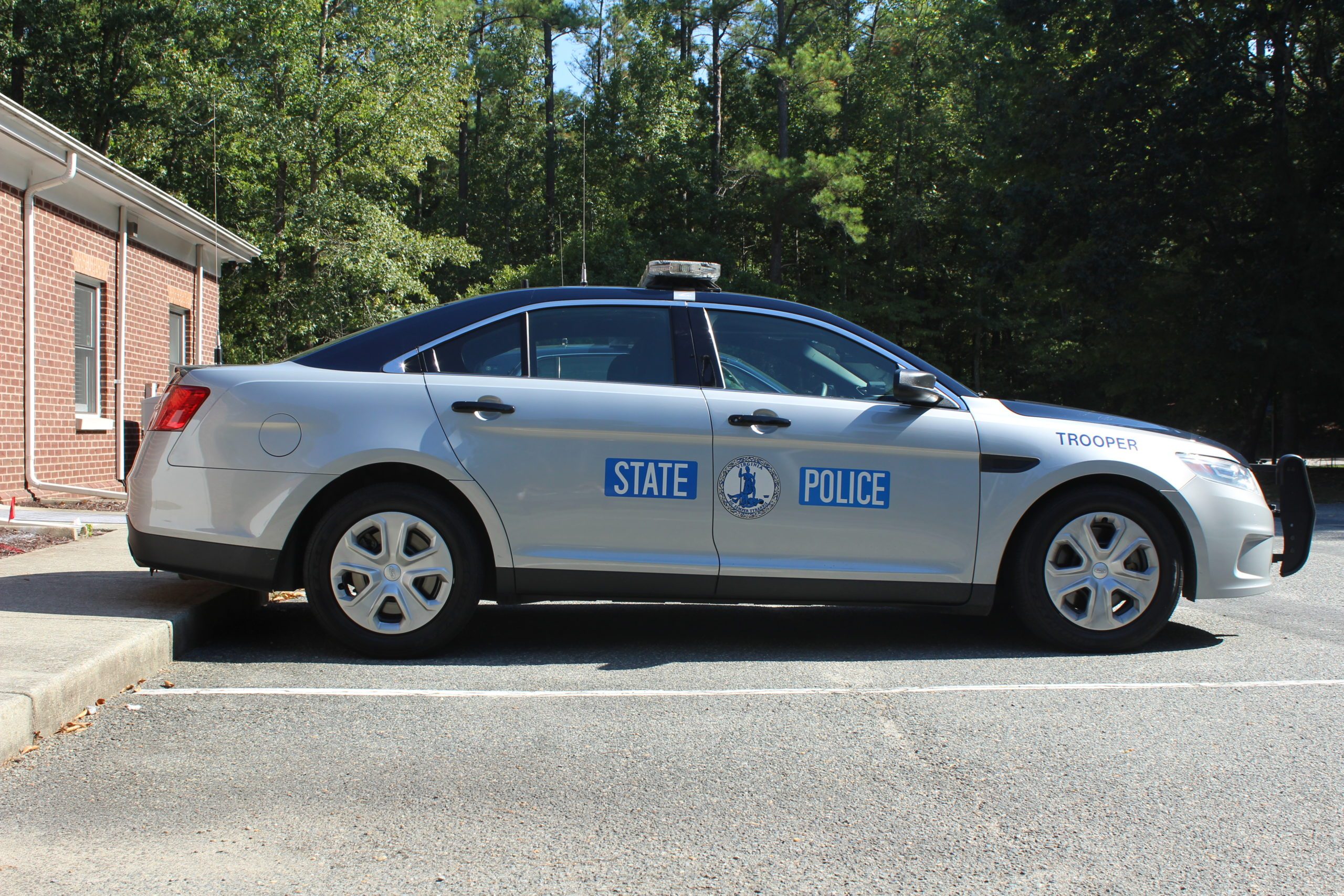 vastatepolicecruiser3