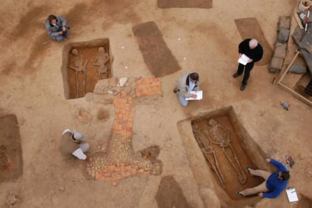 An aerial view of the graves that were excavated in 2004. (Courtesy Jamestown Rediscovery.)