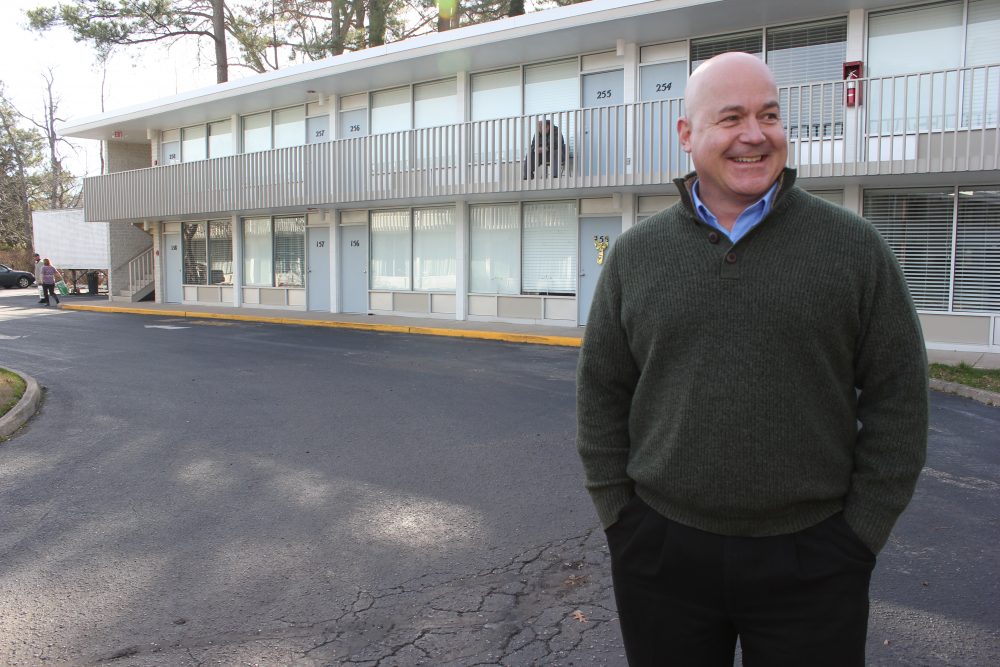 Quarterpath Inn owner Doug Pons stands in front of the motel in December. (Sarah Fearing/WYDaily)