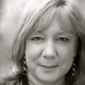 Betsy Fowler (Courtesy Betsy Fowler LinkedIn)