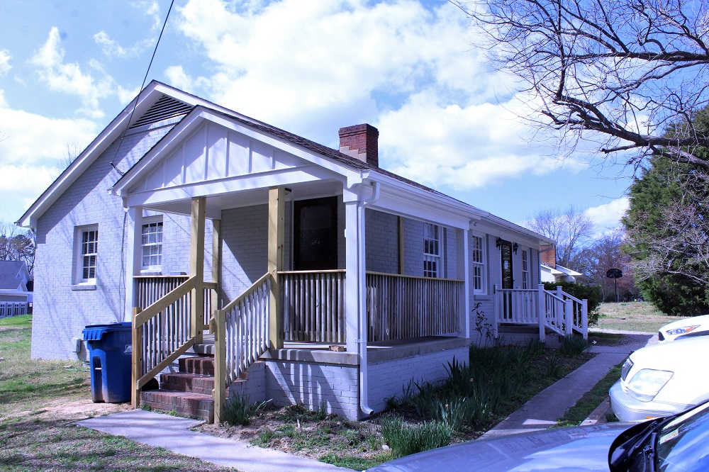 The Grace Haven Family Shelter on Ironbound Road. (Andrew Harris/WYDaily)