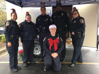Williamsburg Police officers stuffed a trailer full of toys last year. (Courtesy photo/Aundrea Holiday)