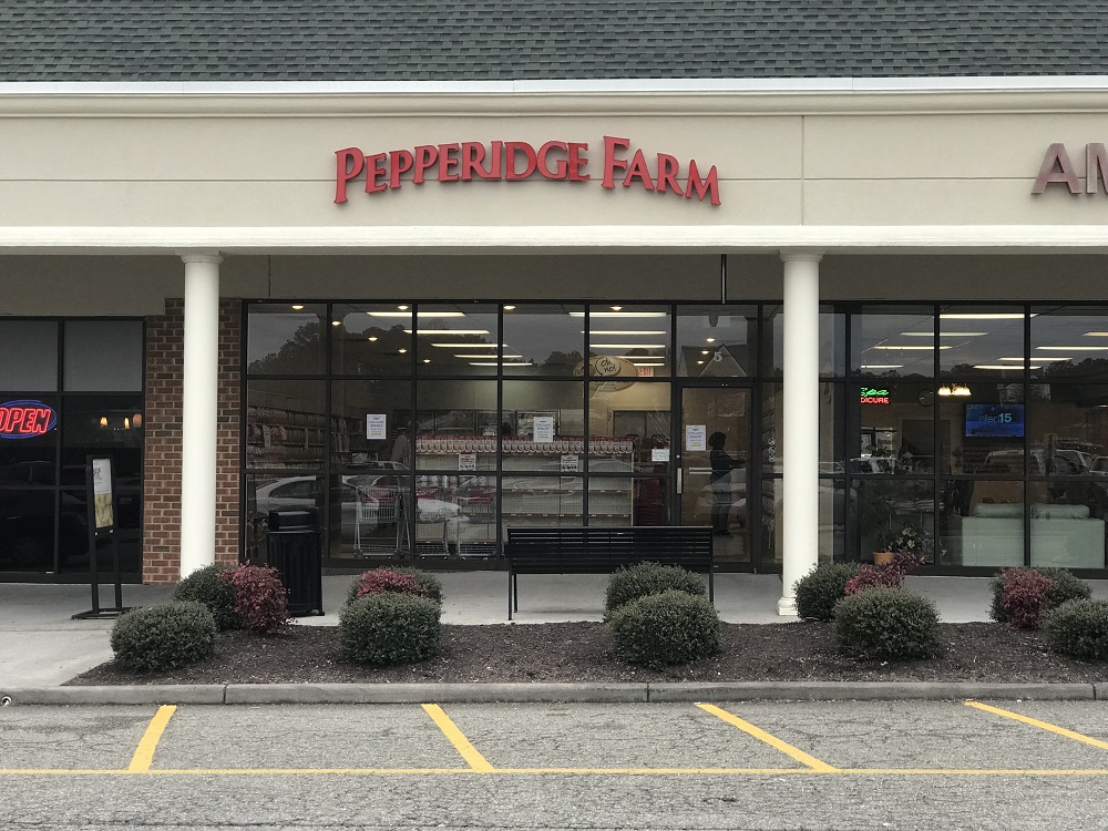 The Pepperidge Farm in the Williamsburg Premium Outlets will close this month. (Steve Roberts, Jr./WYDaily)