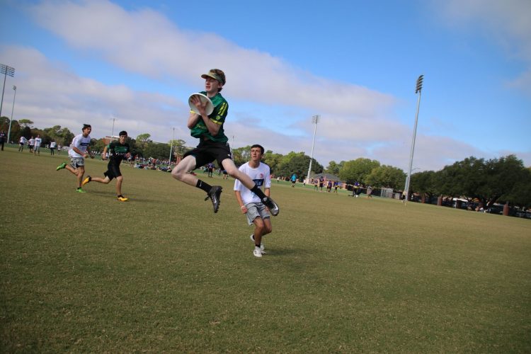 The William & Mary ultimate frisbee team will host more than 20 schools in the Mid-Atlantic Warmup tournament this weekend. (Photo courtesy of David Jensen)