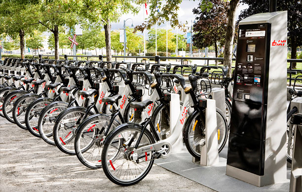 The City Council heard proposed plans to bring in a consultant to analyze the effects of a bike share program at their meeting on Thursday. (Photo courtesy of Google)
