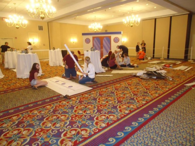 The day of prom, students on the planning committee arrive at the venue in the early morning and spend most of the day decorating. (Alexa Doiron/WYDaily)