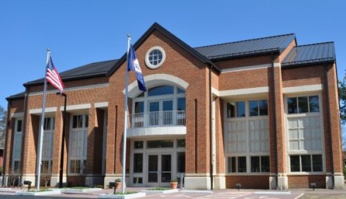 The Williamsburg Municipal Building. (file photo/WYDaily)