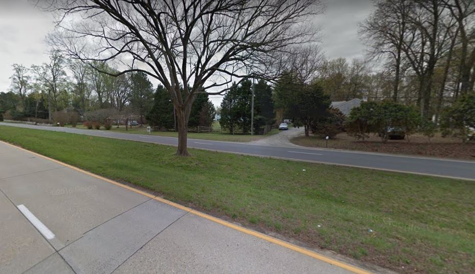 The site of LifePointe Christian Church's new home along Richmond Road. The property is currently lined with trees, and will largely remain so once the church opens. (Courtesy Google Maps)