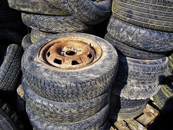 Items like old tires can be recycled April 21. (Photo credit File photo/Pixabay)