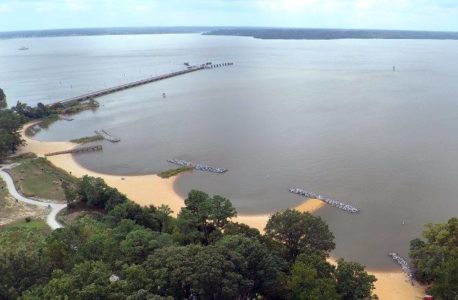 The Jamestown River is a popular destination for summer fun in the water. (WYDaily/Courtesy James City County)