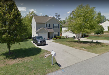 A Google Maps screenshot shows 109 Burgundy Road in 2012. Lynn Fogarty is accused of murdering her husband inside the home on Sept. 25, 2016. (WYDaily/Courtesy of Google Maps)