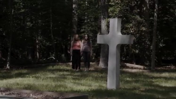 Virginia Peninsula residents Gordy Price and James Person have produced a fictional film based on stories about Crawford Road, Yorktown, and the unsolved Colonial Parkway murders in the late 1980s. (WYDaily/Courtesy James Person)