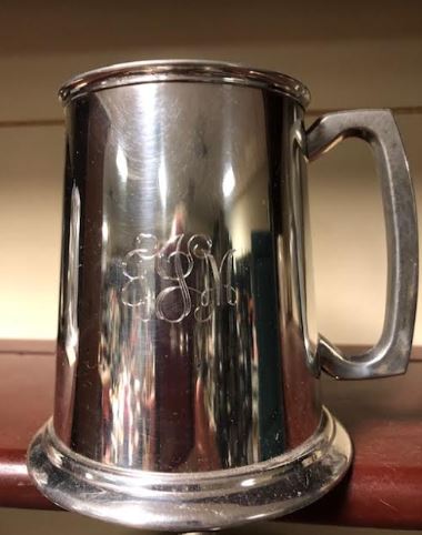 Mary Lou Simpson was known for her engraving. (WYDaily/ Courtesy Donald Simpson)