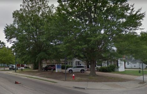 Obscured by trees, Twice as Nice occupied this brick building on Richmond Road since August 2017. (WYDaily/ Courtesy Google Maps)