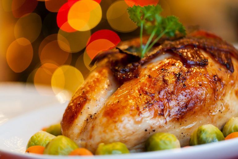Thanksgiving dinner doesn't have to be something to dread for those on a diet. (WYDaily file photo/Courtesy of Pexels)