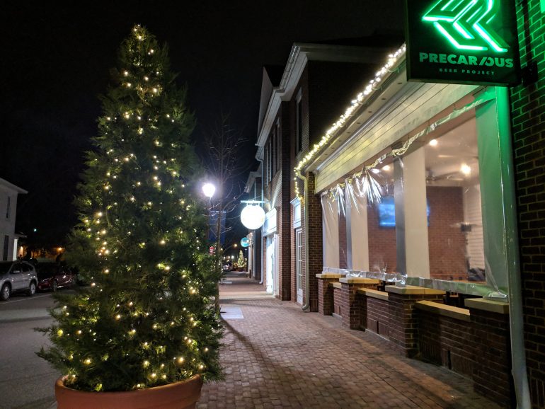 Prince George Street was quiet on an evening in December 2018. (WYDaily/Sarah Fearing)