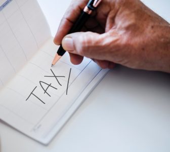 Tax season ends April 15 (WYDaily Photo/ Courtesy of Unsplash)