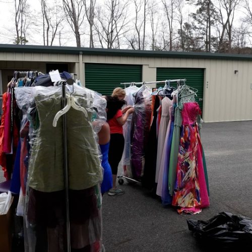 Queen in a Dress, a new organization in York County that supplies young women with donated prom dresses, held its first boutique experience on April 1. (WYDaily/Courtesy Nakeya Green)