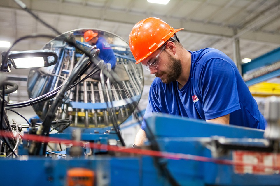 James City County and Williamsburg-James City County schools will bring students on tours of local manufacturing companies on Oct. 3. (WYDaily/Pixabay)