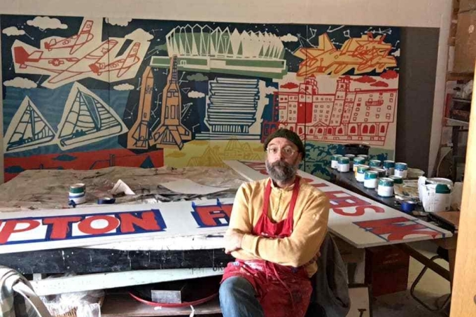 Associate Professor Richard Nickel, along with ODU students and alumni, created a mural called "From Sea to Sky." (WYDaily/Courtesy of ODU)