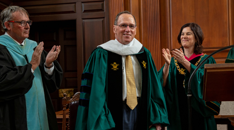 W&M conferred upon John Gerdelman '75 an honorary degree, recognizing his lifelong commitment and contributions to the university. Overseeing the event were President Katherine Rowe, Rector John Littel, and Chancellor Robert Gates '64. (WYDaily/Courtesy the College of William & Mary)