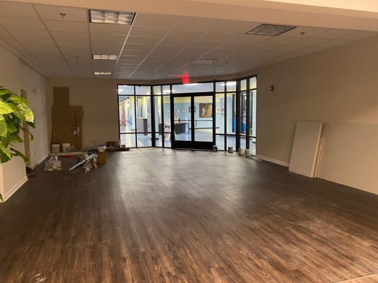 Inside of what was Pamisage Center for Integrated Behavioral Medicine is now an empty space. (WYDaily/Lucretia Cunningham)