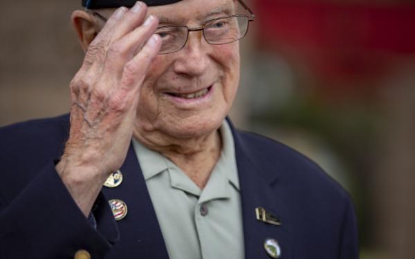 Hershel ‘Woody’ Williams (WYDaily photo/Courtesy of the Navy)