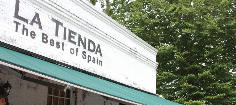 La Tienda is offering the community hot meals during the coronavirus pandemic. WYDaily file/Courtesy of La Tienda)