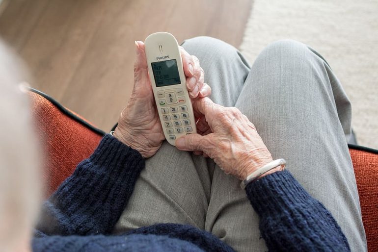 James City County's CONECT program and CrossWalk Church have partnered together to reach out to the community through friendly phone calls during social isolation. (WYDaily/Pxfuel)