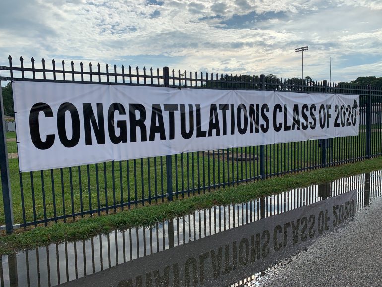 Despite a damp morning, many came out in full spirits for the ceremony. (Alexa Doiron/WYDaily)