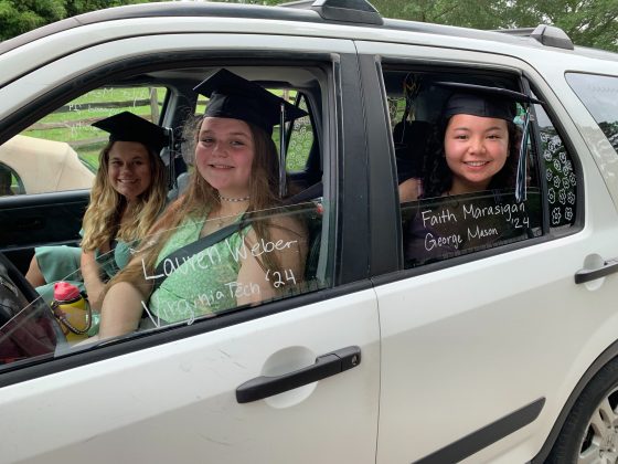 While some graduates rode with their families, others decided to ride with friends. (WYDaily/Alexa Doiron)