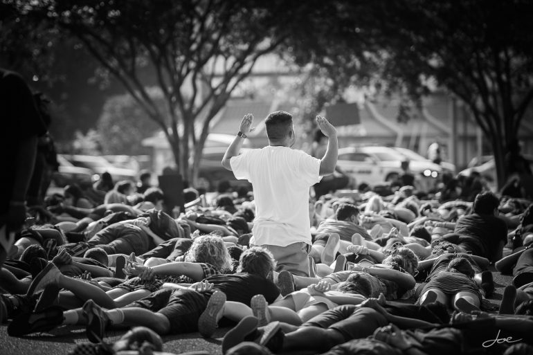 Hundreds rallied at the Williamsburg campus of Thomas Nelson Community College to protest racism and police violence Friday, June 5, 2020. (WYDaily/Courtesy of Joseph Miller)