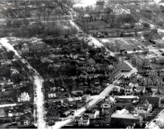Zach Meredith's undergraduate thesis shows images of the Triangle Block in its early years from the Special Collections at the John D. Rockefeller Jr. Library. (WYDaily/John D. Rockefeller Jr. Library) 