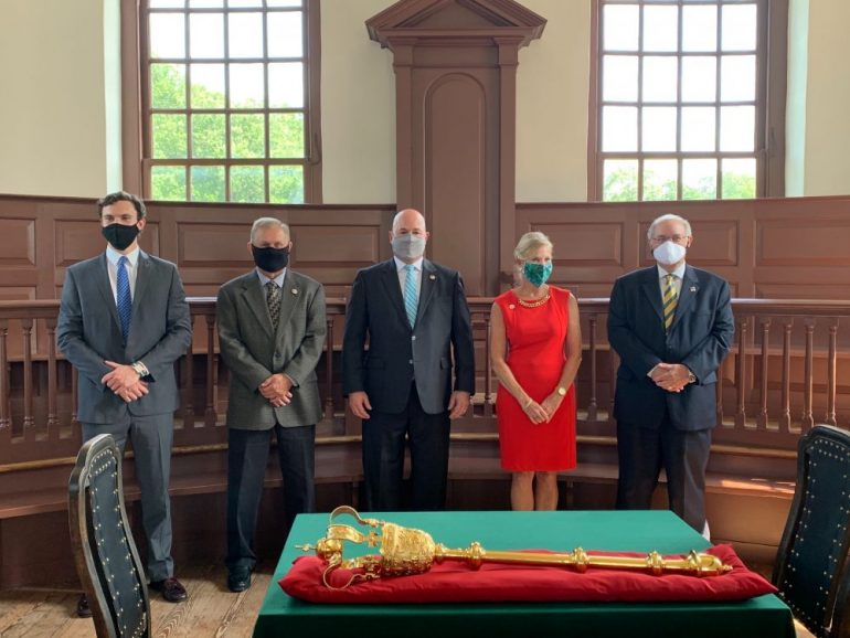 Williamsburg City Council inaugurated new members and elected a new Mayor on Wednesday. From left to right: Caleb Rogers, Pat Dent, Doug Pons, Barbara Ramsey, Ted Maslin. (WYDaily/Alexa Doiron)