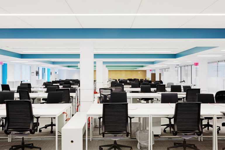 The pandemic has caused many commercial real estate locations, such as offices, to be empty for months as people social distance. (WYDaily/Flickr) 