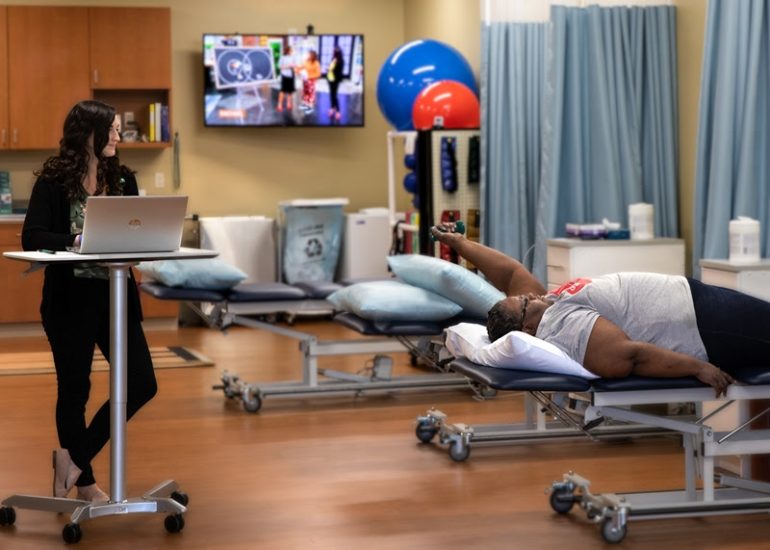 Programs are individualized to meet the needs of all, from the worker’s compensation patient to the geriatric population. (WYDaily/Courtesy of Riverside Health)