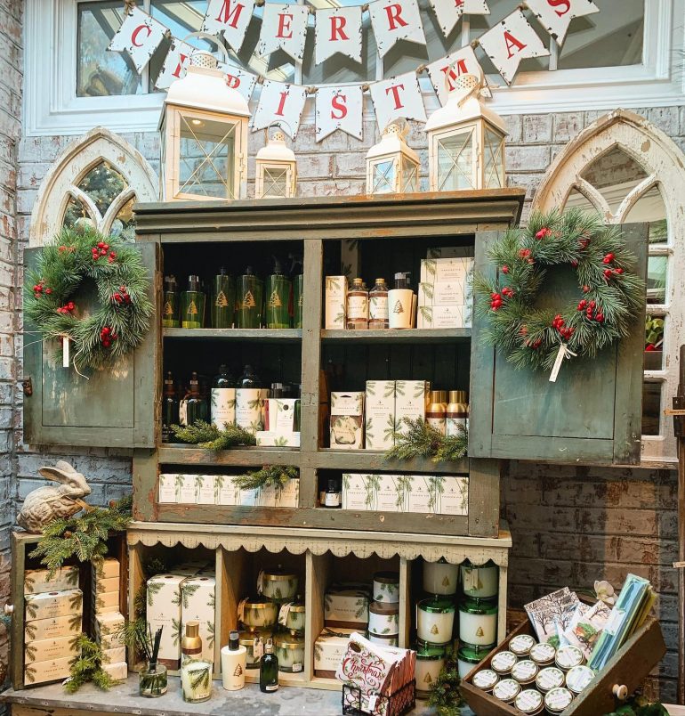 Seasons Of Williamsburg offers an array of holiday gifts. (WYDaily/Courtesy of Seasons Of Williamsburg Facebook page)